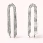 PENDIETES GALA LARGOS BRILLANTES PLATEADOS