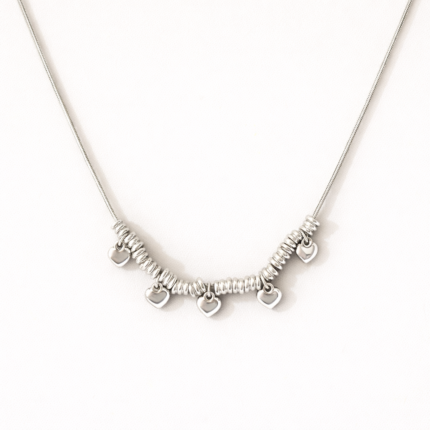 COLLAR AMORE PLATEADO