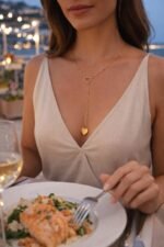 COLLAR LOVE COLOR DORADO